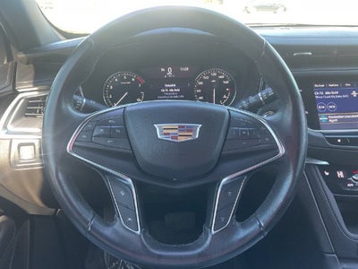 2022 Cadillac XT5 FWD Luxury
