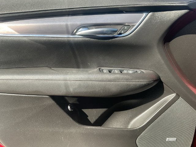 2022 Cadillac XT5 FWD Luxury