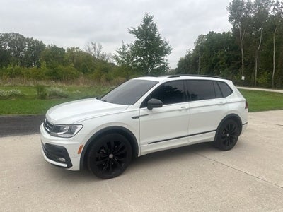 2021 Volkswagen Tiguan 2.0T SE R-Line Black