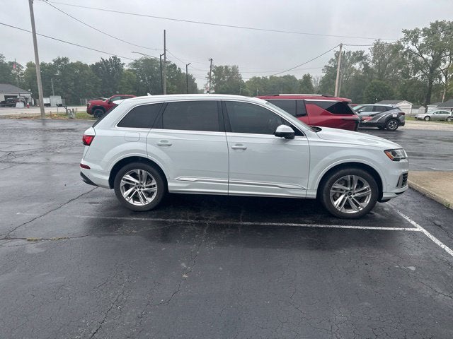 2022 Audi Q7 Premium Plus 55 TFSI quattro Tiptronic