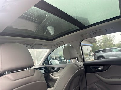 2022 Audi Q7 Premium Plus 55 TFSI quattro Tiptronic
