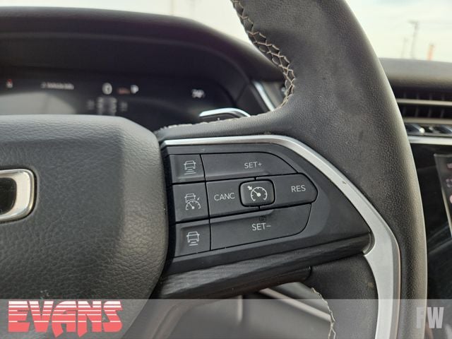2023 Jeep Grand Cherokee Laredo