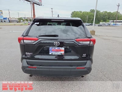 2025 Toyota RAV4 LE