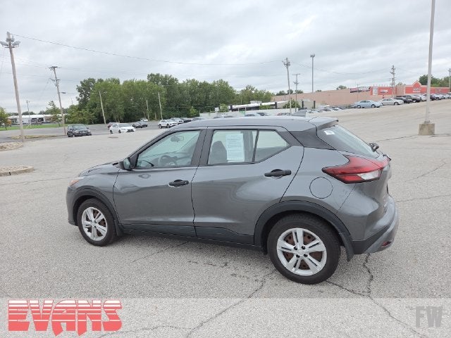 2021 Nissan Kicks S