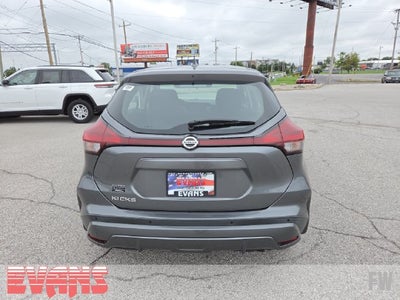 2021 Nissan Kicks S