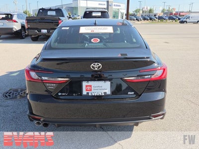 2025 Toyota Camry SE
