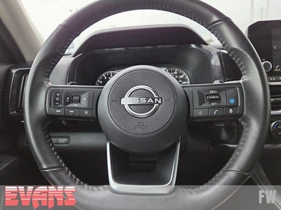 2024 Nissan Pathfinder SV