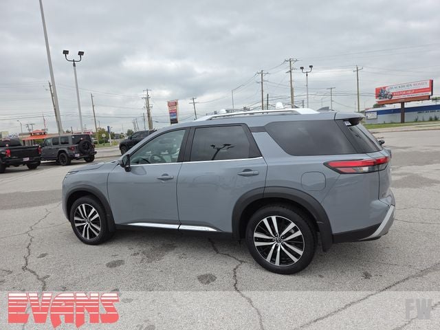 2023 Nissan Pathfinder Platinum