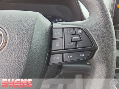 2025 Toyota Sienna LE 8 Passenger