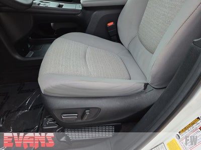 2025 Toyota Sienna LE 8 Passenger