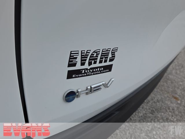 2025 Toyota Sienna LE 8 Passenger