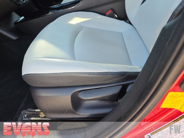 2020 Toyota Prius XLE AWD-e
