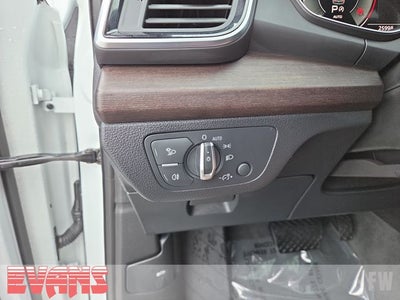2023 Audi Q5 45 S line Premium quattro