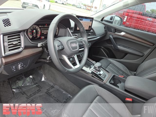 2023 Audi Q5 45 S line Premium quattro