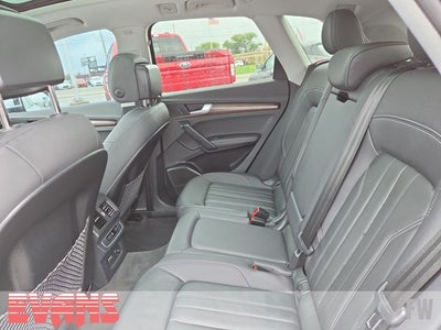 2023 Audi Q5 45 S line Premium quattro
